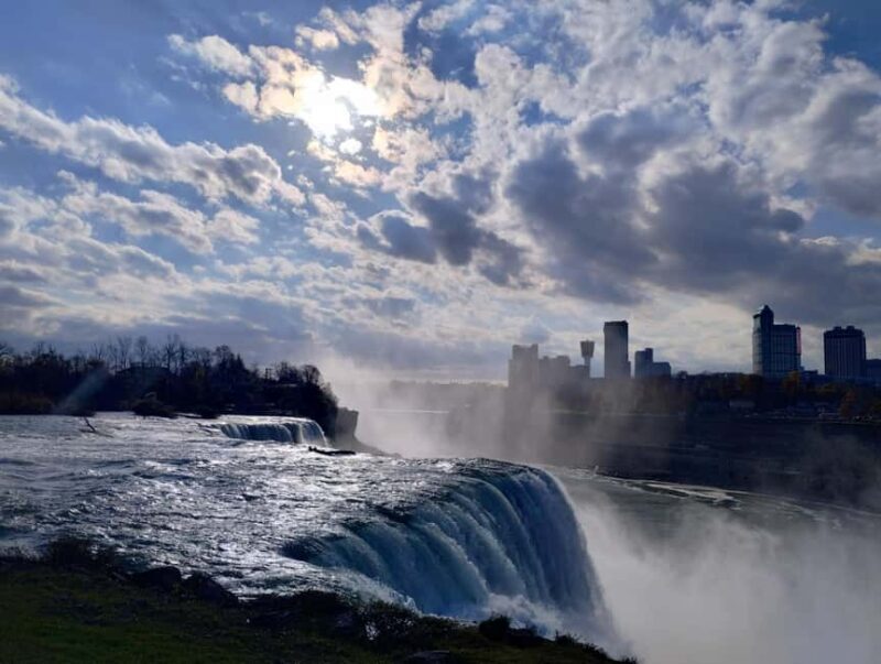 Niagara Falls: USA Side Guided Tour - An Honest Breakdown of the Tour Experience