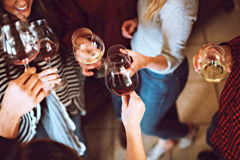 Niagara-on-the-Lake: Wine & Charcuterie Tour with Tastings - Visiting Wineries: What’s Special About Each Stop?
