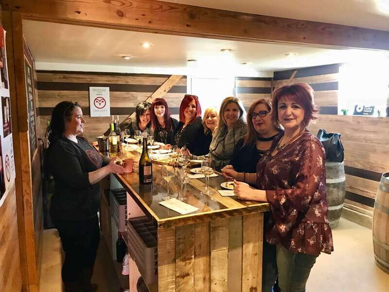 Niagara-on-the-Lake: Wine & Charcuterie Tour with Tastings - Tasting Experience and Educational Value