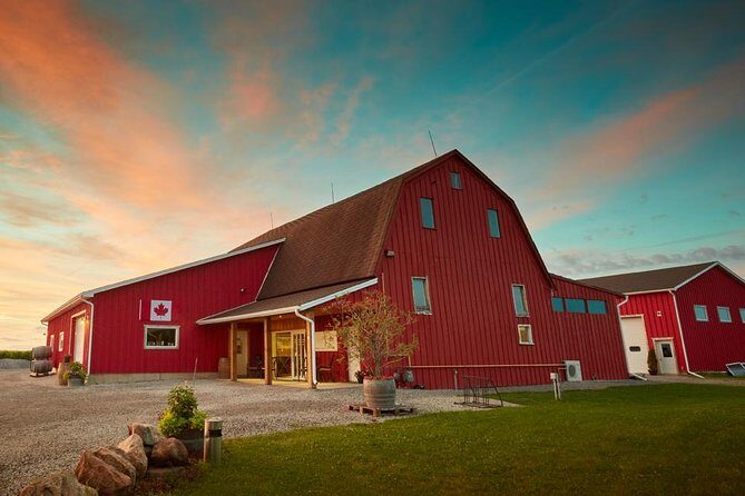 Niagara's Decadent Sparkling and Icewine Tasting - A detailed look at the experience