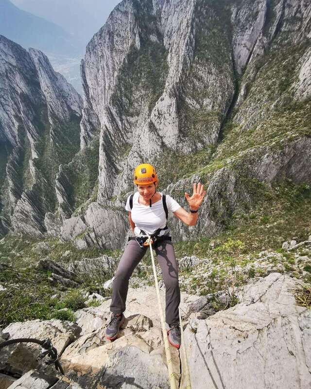 Nido de Aguiluchos: Hiking, rappel and breathtaking photos - FAQ