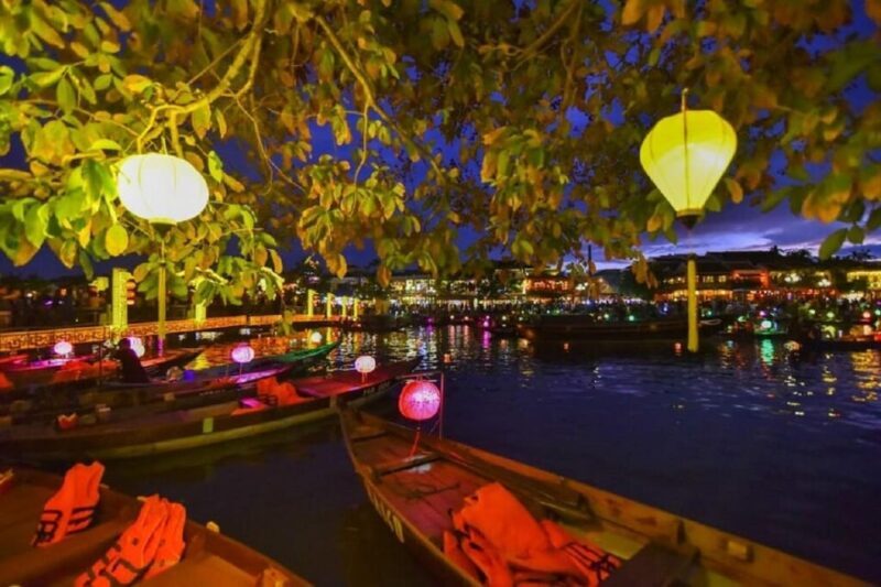 Night Boat Trip and Floating Lantern on Hoai River Hoi An - FAQ