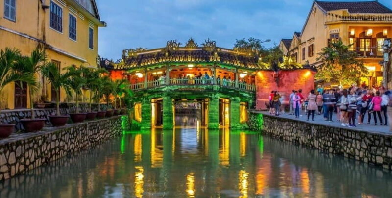 Night Boat Trip and Floating Lantern on Hoai River Hoi An - FAQ