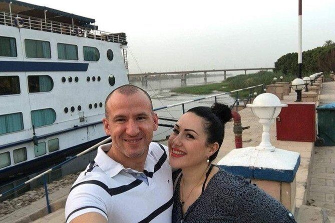 Night Dinner Nile cruise with belly dancer and folklore show - The Sum Up
