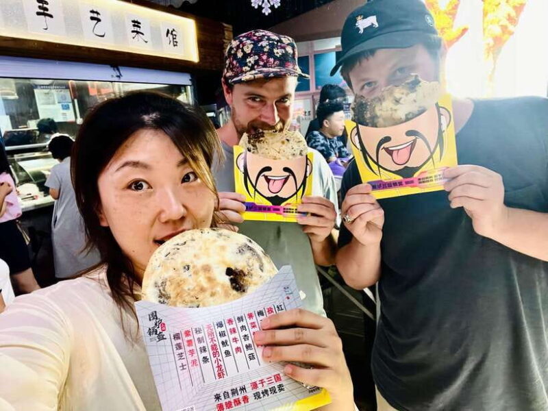 Night Market Haggling Adventure with an English Guide! - Exploring Beijing’s Largest Night Market