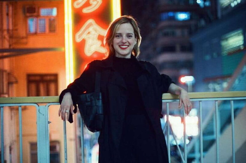 Night Photoshoot in Hong Kong: Cinematic, Moody, Personal - An In-Depth Look at the Experience