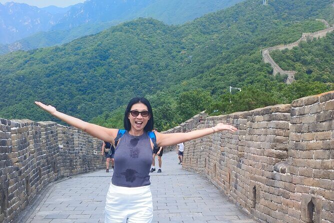 Night tour of Mutianyu Great Wall with English Speaking Driver - Key Points