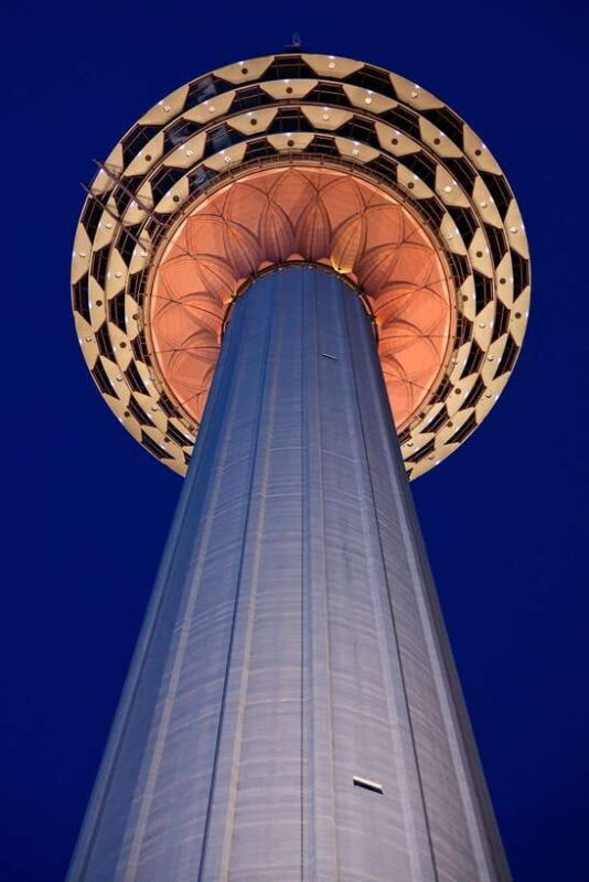 Night Tour of Petronas Twin Towers, Kuala Lumpur - Key Points