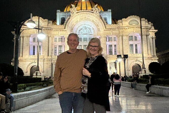 Night tour + tacos in Mexico City fully illuminated! - Introducing the Mexico City Night Tour + Tacos Experience