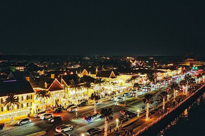 Nights of Lights Viewing with Drinks and Live Music Sunset Sail - An Authentic Look at the Experience