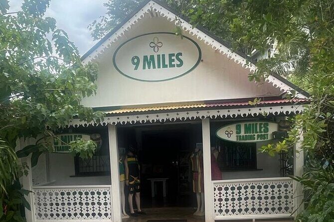 Nine Mile Reggae & History Guided Tour to Bob Marley's Birthplace - Key Points: