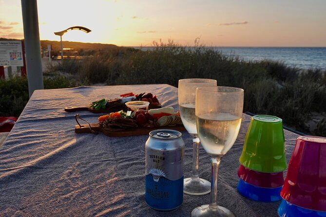 Ningaloo Turtle Watching and Stargazing Tour - An Evening of Marine Life and Celestial Wonder