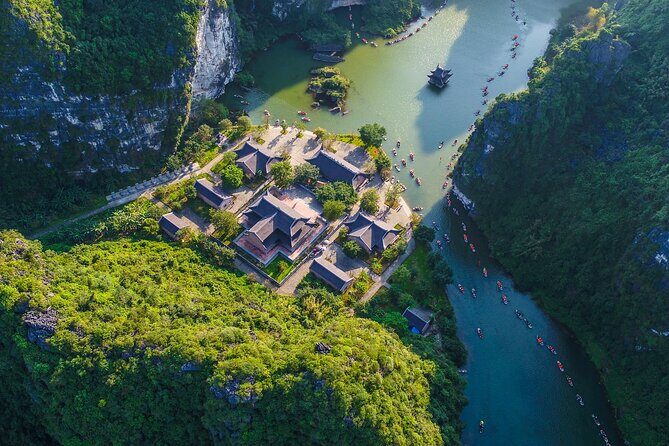 Ninh Binh 1 Day: Hoa Lu & Trang An & Mua Cave - FAQs
