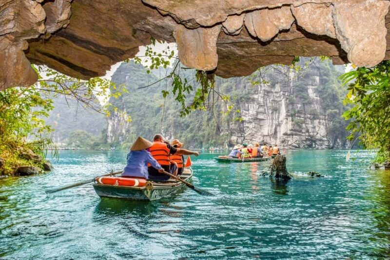 Ninh Binh: 2Day Trang An, Bai Dinh, Cuc Phuong National Park - What You Can Expect from This Tour