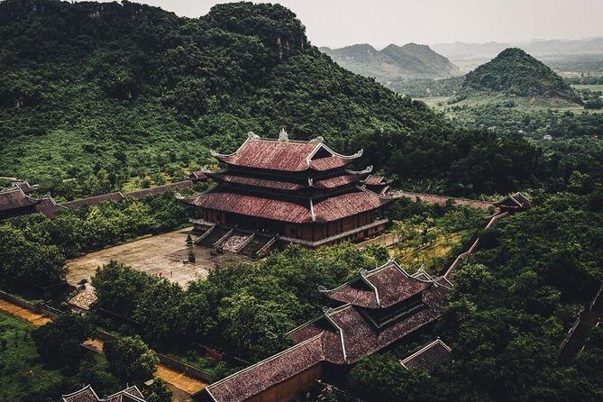 Ninh Binh and Hoa Lu Acient Citadel with Optional Biking - Key Points