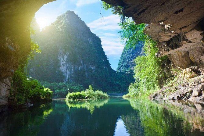 Ninh Binh - Bai Dinh Pagoda - Trang An Landscape Complex - Mua cave 1 Day Tour - The Day Unfolds: A Detailed Look at the Itinerary