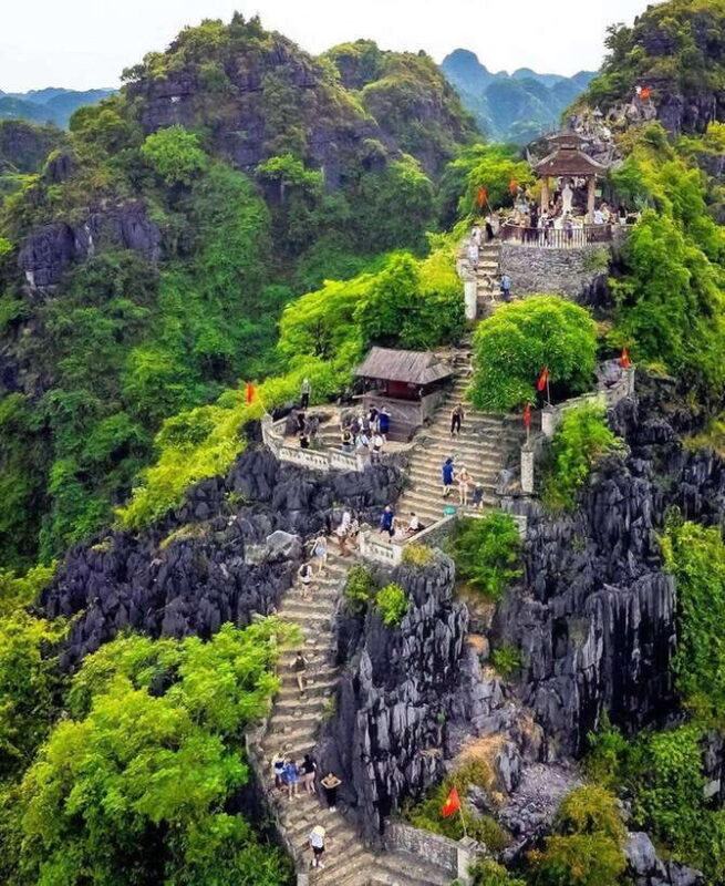 Ninh Binh: Bai Dinh, Trang An, and Mua Cave Small-Group Tour - Who Is This Tour Best Suited For?