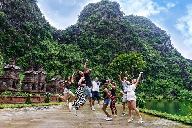 Ninh Binh Daily Tour: Hoa Lu- Am Tien Cave - Tam Coc- Bike - Bich Dong pagoda - In The Sum Up