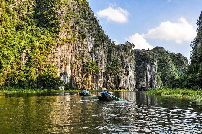 Ninh Binh Day Tour: Hoa Lu - Tam Coc - Mua Cave via Boat & Bike - The Itinerary in Detail
