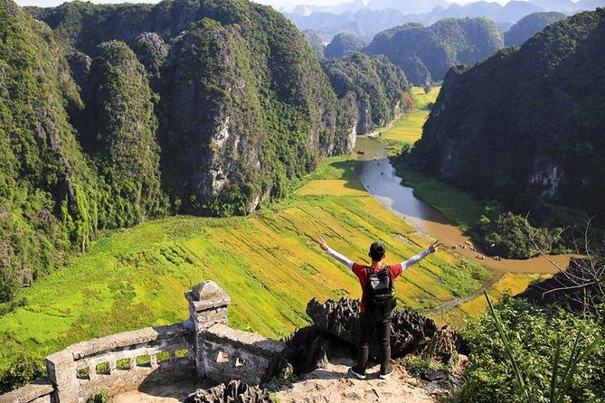 Ninh Binh Day Trip: Hoa Lu Temples - Tam Coc Boat Trip - Mua Cave - An Honest Look at the Ninh Binh Day Trip: Hoa Lu, Tam Coc, and Mua Cave