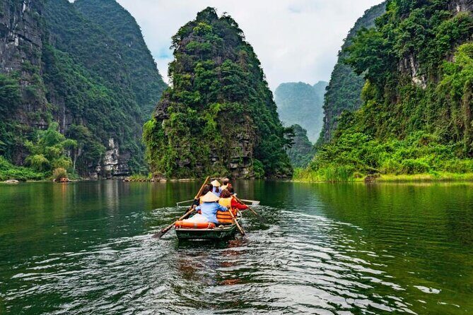 Ninh Binh full day-Hoa Lu temple & biking, Tam Coc boat trip, Dragon mountain - FAQ