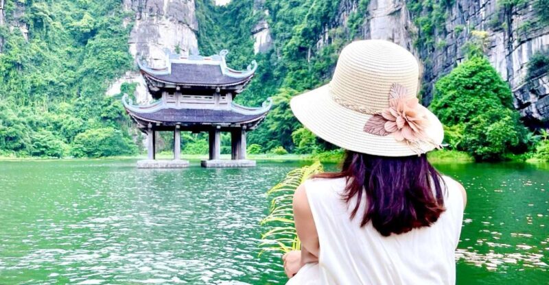 Ninh Binh Group tour : Hoa Lu Tam Coc Mua Caves by Limousine - Key Points
