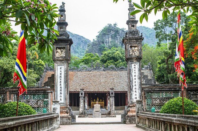 Ninh Binh Hoa Lu Tam Coc Mua Cave Boat & Bike Day trip from Hanoi: best selling - Key Points