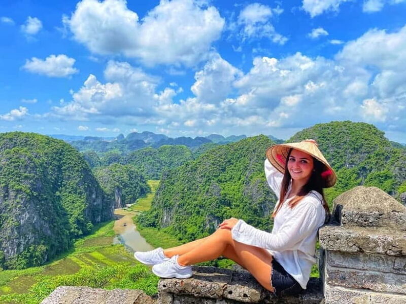 Ninh Binh Premium: Hoa Lu, Trang An & Mua Cave| VIP 9 Seater - Key Points