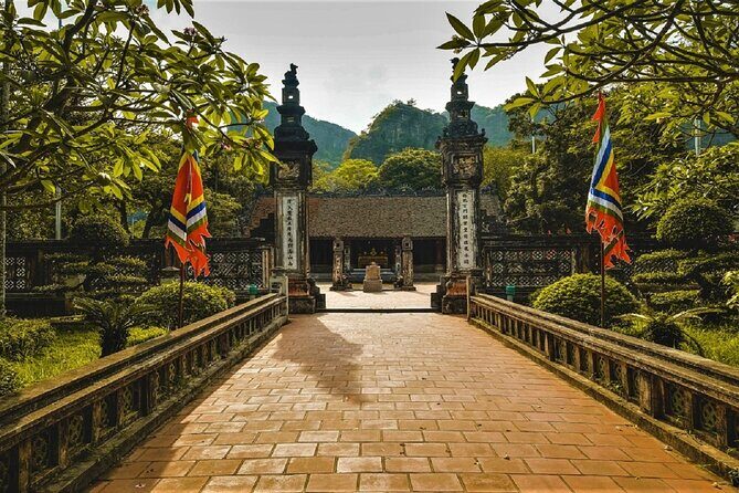 Ninh Binh: The best of Hoa Lu, Hang Mua Hiking, Tam Coc Boat Tour - An Overview You Can Trust