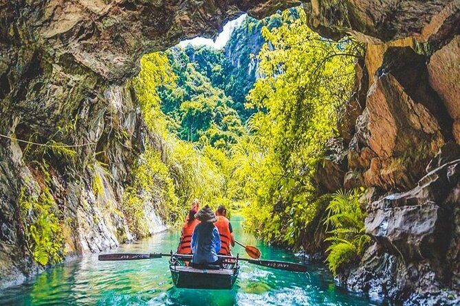 Ninh Binh Tour Bai Dinh Trang An Mua Cave Small Group Limousine - Ending the Day: Return to Hanoi