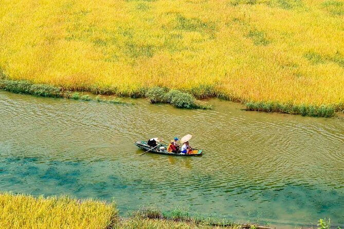 Ninh Binh Trip From Hanoi: Hoa Lu-Mua Cave-Boat-Cycling-Lunch - Who Should Consider This Tour?