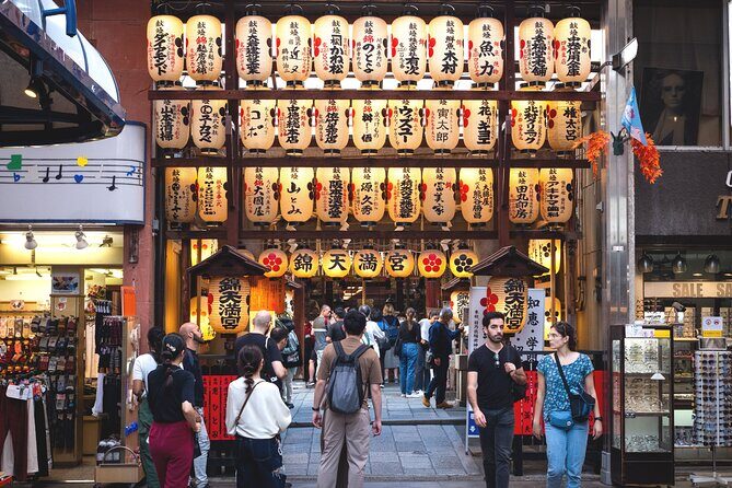 Nishiki Market with a Chef! - An In-Depth Look at the Nishiki Market with a Chef Experience