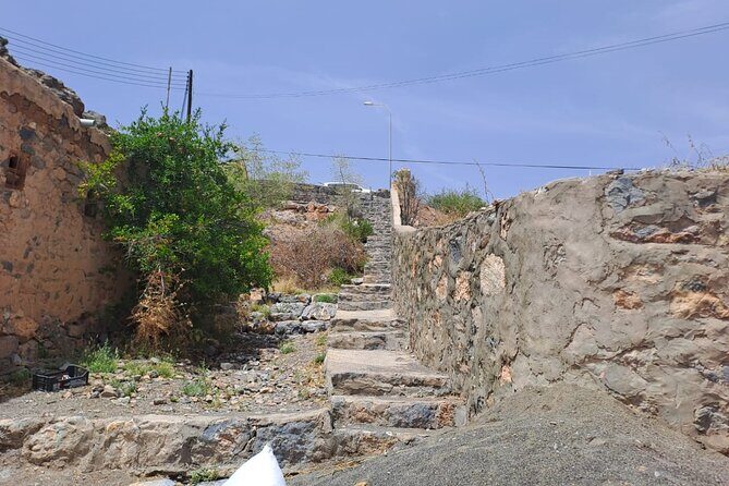 Nizwa and Jebel Akhdar - What’s Included and What’s Not