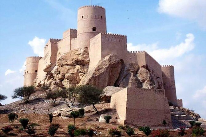 Nizwa Bahla & Jabrin Fort(Muscat tours) as private and custom trip - FAQ