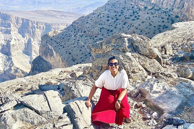Nizwa Fort-Nizwa Souq-Misfah Al Arbyeen-Jebel Shams - Private Full Day Tour - The Sum Up