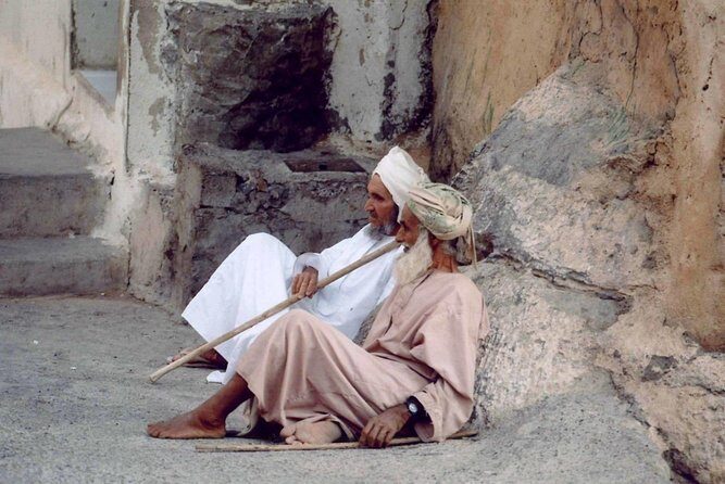 Nizwa. Hambra. Grand Canyon Oman - Exploring Oman’s Heritage and Scenic Wonders: A Review of the Nizwa, Hambra, and Grand Canyon Tour