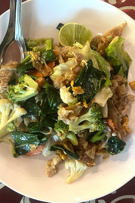 No Diet Club - Local food tour in Bangkok with many tastings - Who Is This Tour Best Suited For?