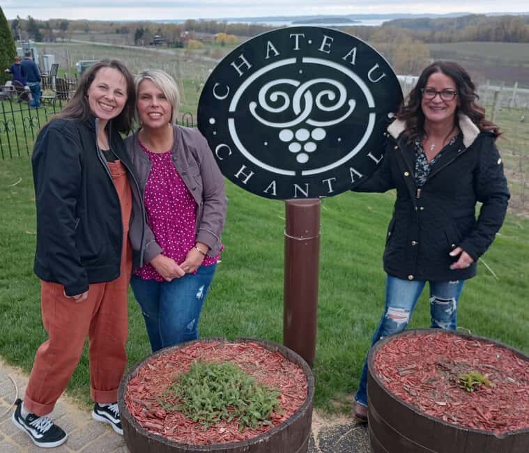 NON BUS BRYS Estates FROSE' Traverse Old Mission Wine Tour - An In-Depth Look at the Experience