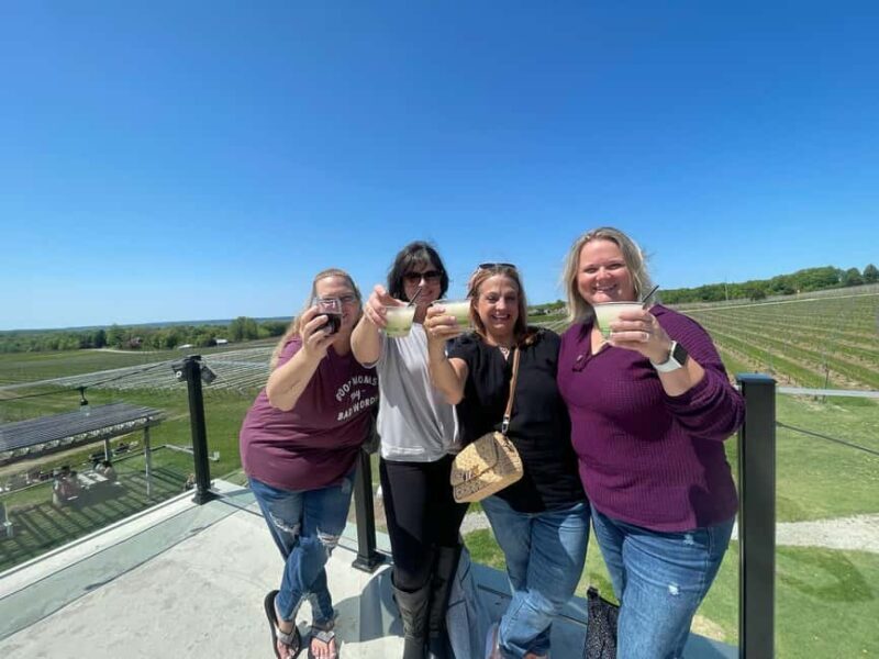 NON BUS BRYS Estates FROSE' Traverse Old Mission Wine Tour - Who Will Love This Tour?