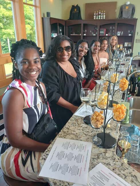NON BUS ICE WINE Traverse City Old Mission Wine Tour - A Closer Look at the Tour Itinerary and Experience