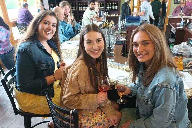 NON BUS Traverse City Singles Mingle Sunset Wine Distillery Tour - Food and Additional Purchases