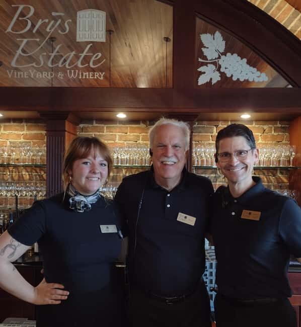 NON BUS VIP GMC YUKON Old Mission Traverse City Wine Tour - Additional Perks