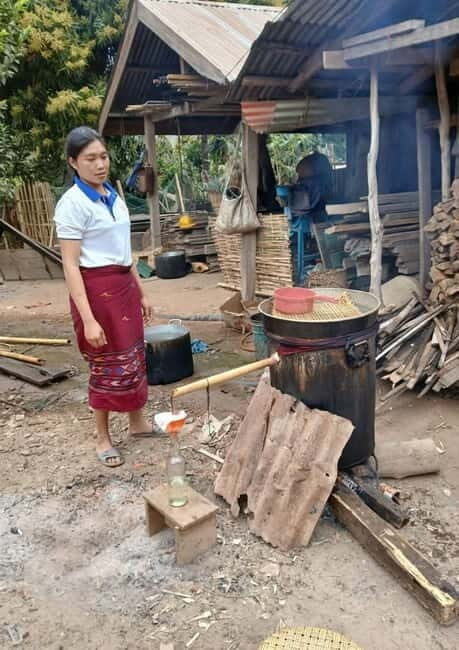 Nong Khiaw: Cruise to Weaving Village, Muang Ngoi &waterfall - Kayaking and Sunset Views