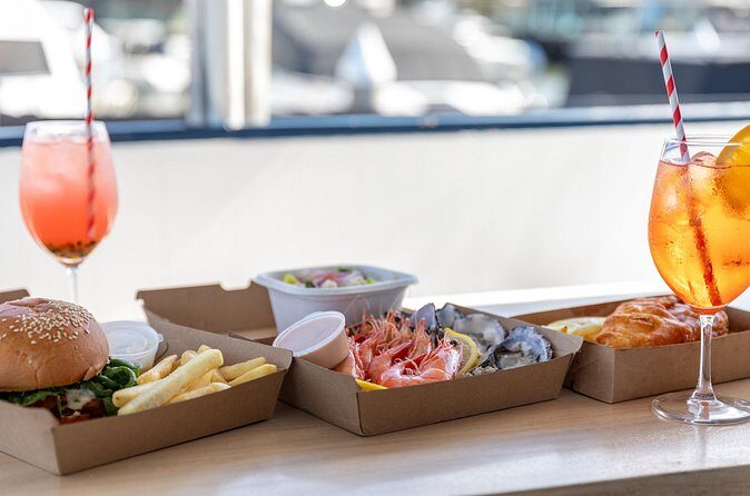 Noosa Queen Seafood Lunch Cruise Fresh Local Delights - The Sum Up: Who Is This Tour Best For?