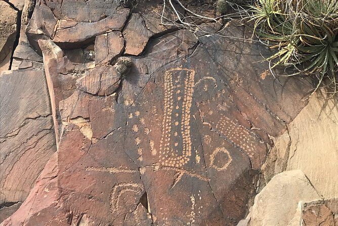 Noreste Explorer (El Potrero Chico and Boca de Potrerillos Archaeological Site) - Exploring Boca de Potrerillos: Ancient Petroglyphs and Cultural Heritage
