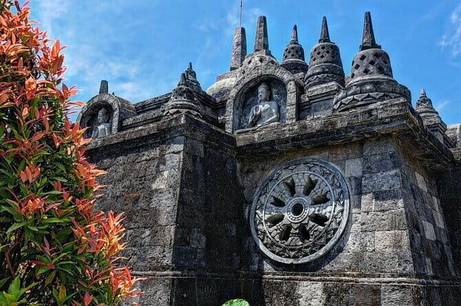 North Bali highlights: Buddhist temple, Waterfall & hot spring - A Deep Dive Into the North Bali Highlights Tour