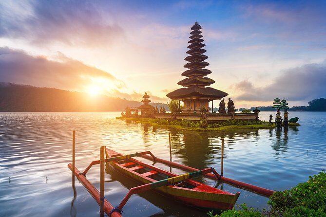 North Bali: Sekumpul Waterfalls and Ulun Danu Temple Tour - Exploring the North Bali: Sekumpul Waterfalls and Ulun Danu Temple Tour