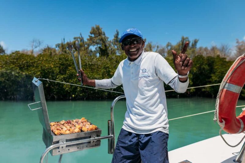 North East of Mauritius: Catamaran Cruise w/ BBQ Lunch - Key Points