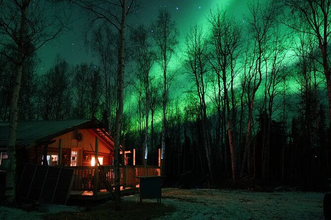 Northern lights and Aurora Photgraphy with Warm Geodesic Dome - The Guides and Their Impact