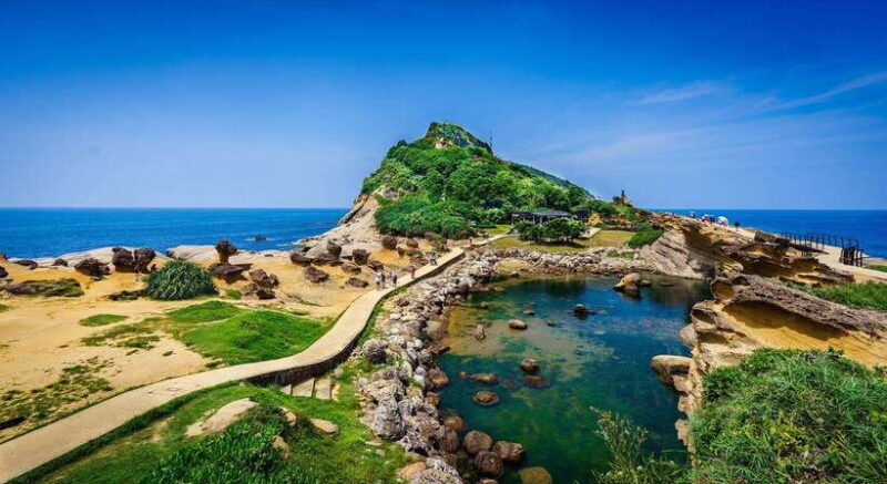 Northern Taiwan Private Adventure: Yehliu, Jiufen, & Pingxi - Authentic Experiences and Areas for Improvement
